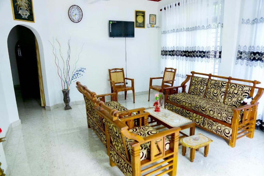 Indusara Villa Bentota Exteriér fotografie